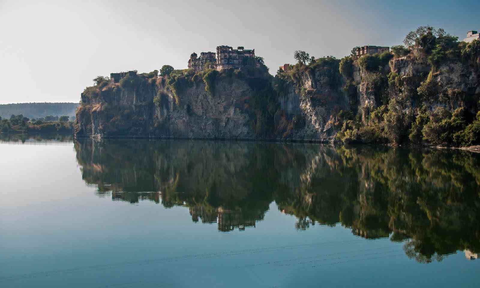 Bhainsrorgarh Fort